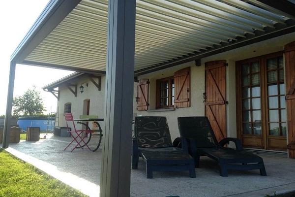 Pose de pergola à lames orientables - Chalon-sur-Saône - Entreprise Bidaut Sébastien